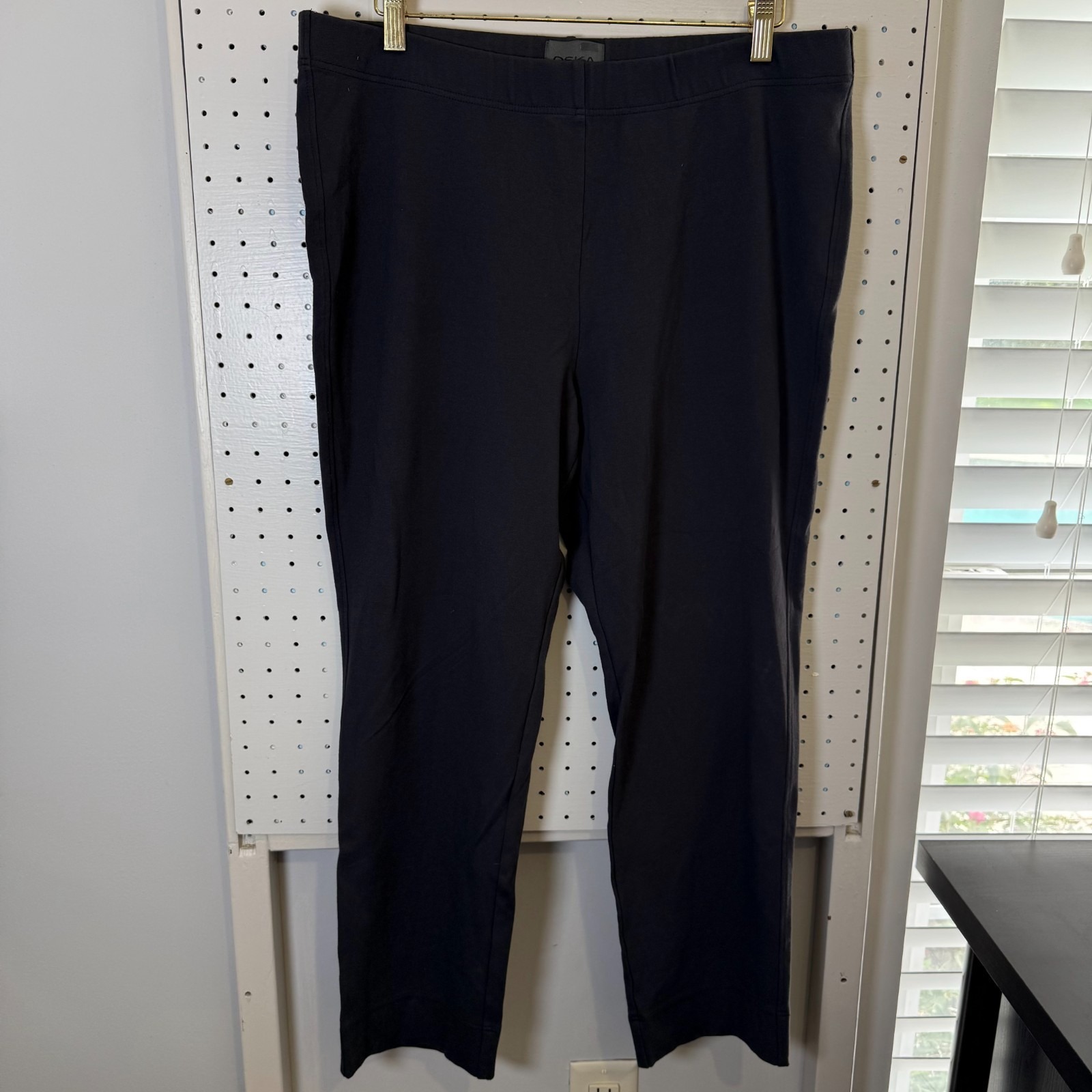 Oska Cropped Pants Womens 4 Black High Rise Straight Leg Pull On Comfort Stretch